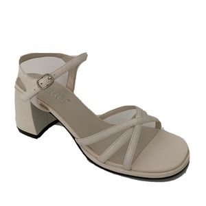 Vintage Y2K Mudd Cream Kimberly Strappy White Square Toe Block Heeled Sandal 7.5
